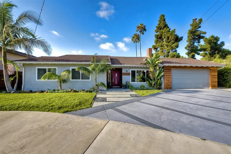 2552 Cornwall St, Oceanside, CA 92054