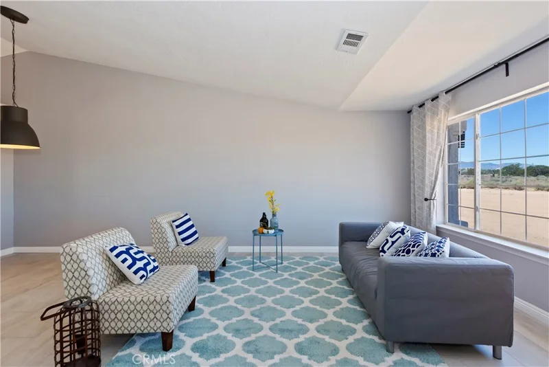 12525 Mission, Hesperia, CA 92344