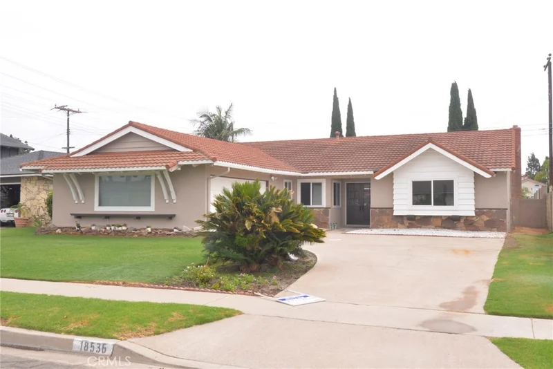 18536 Redwood, Fountain Valley, CA 92708