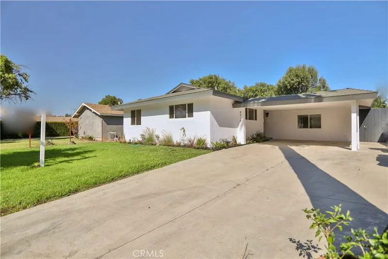 8918 Collett, North Hills, CA 91343