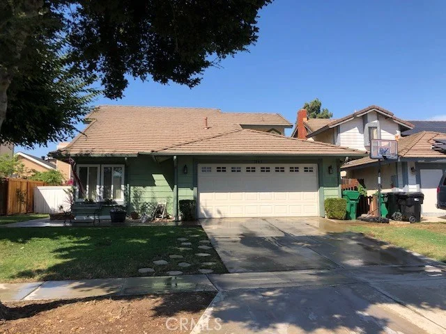 1845 Champlain, Corona, CA 92880