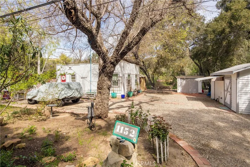 1152 Old Topanga Cyn, Topanga, CA 90290