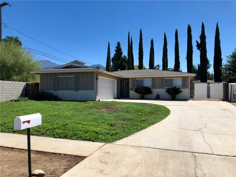 11875 4th, Yucaipa, CA 92399