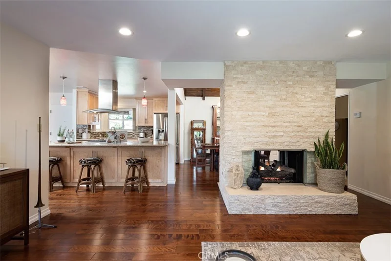 2532 Seville, Anaheim, CA 92806