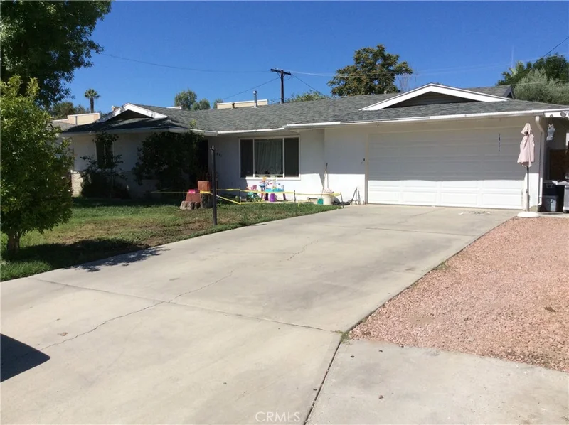 25951 Melvere, Hemet, CA 92544