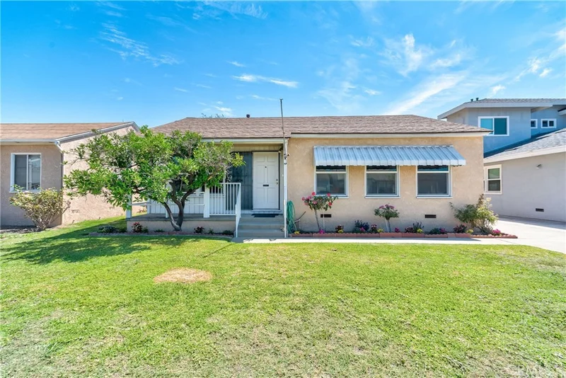5212 Montair, Lakewood, CA 90712