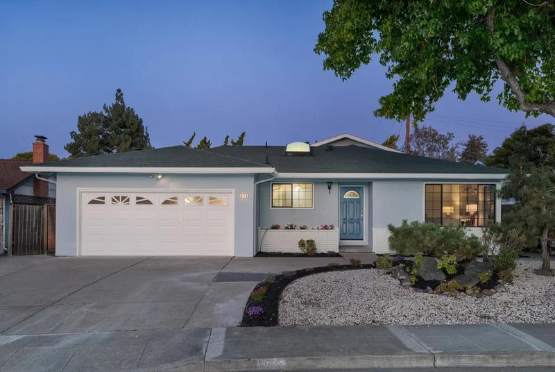 878 Poplar, Sunnyvale, CA 94086