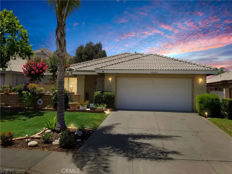 10315 Crossing Green, Moreno Valley, CA 92557