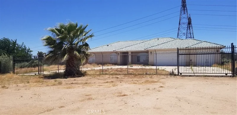 11355 Farmington, Oak Hills, CA 92344