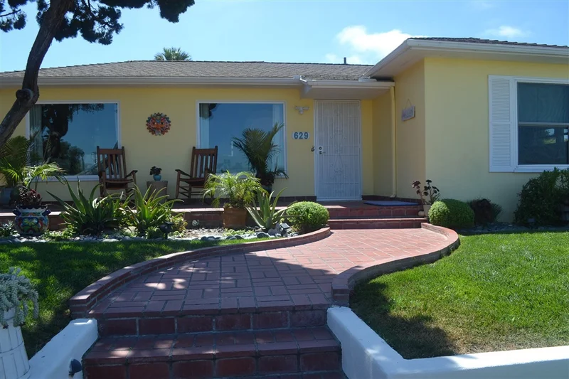 629 Garfield St., Oceanside, CA 92054