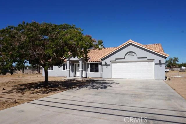 10424 3rd Avenue, Hesperia, CA 92345