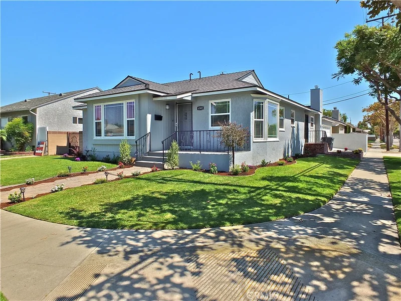 4502 Knoxville, Lakewood, CA 90713
