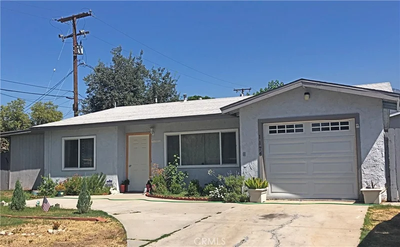 1174 41st, San Bernardino, CA 92407