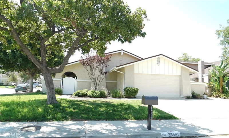 25551 Old Course, Valencia, CA 91355