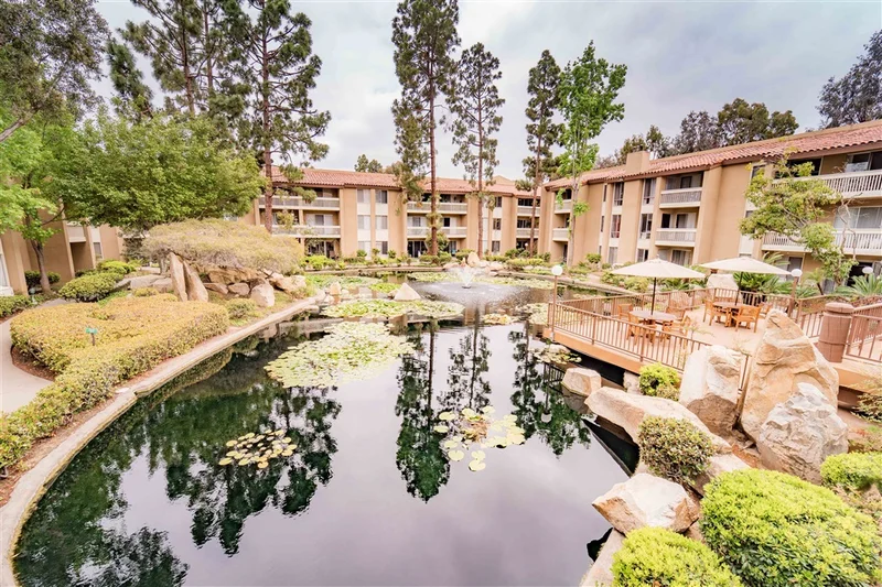 4600 Lamont #125, San Diego, CA 92109