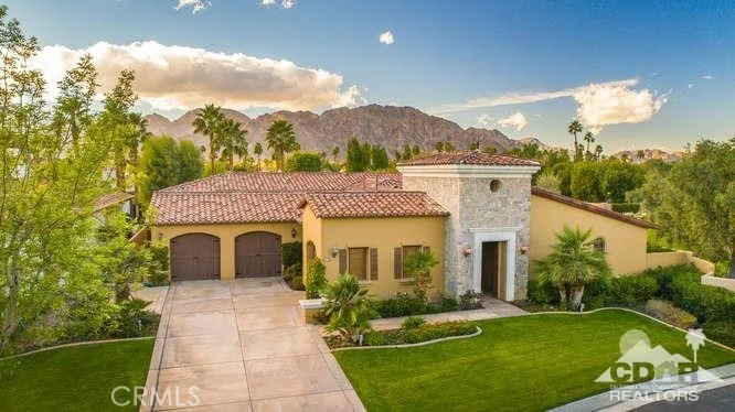 55215 Medallist Drive, La Quinta, CA 92253