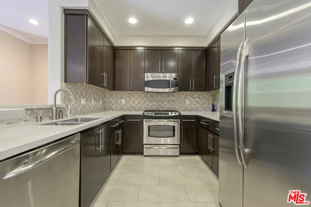 4644 Coldwater Canyon #204, Studio City, CA 91604