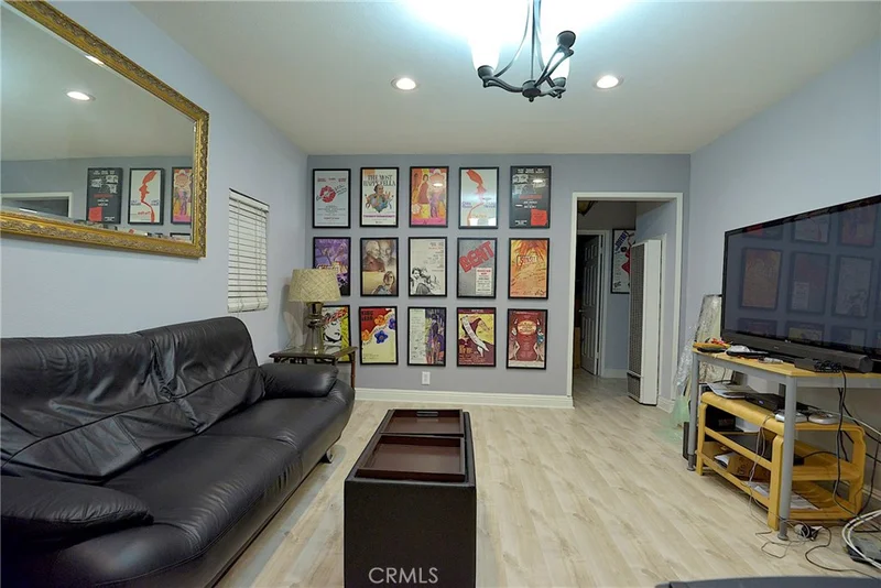 10322 Weigand, Los Angeles, CA 90002