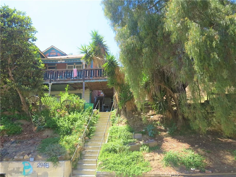 2945 Johnston, Los Angeles, CA 90031