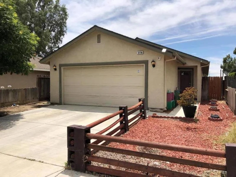 849 F, Los Banos, CA 93635