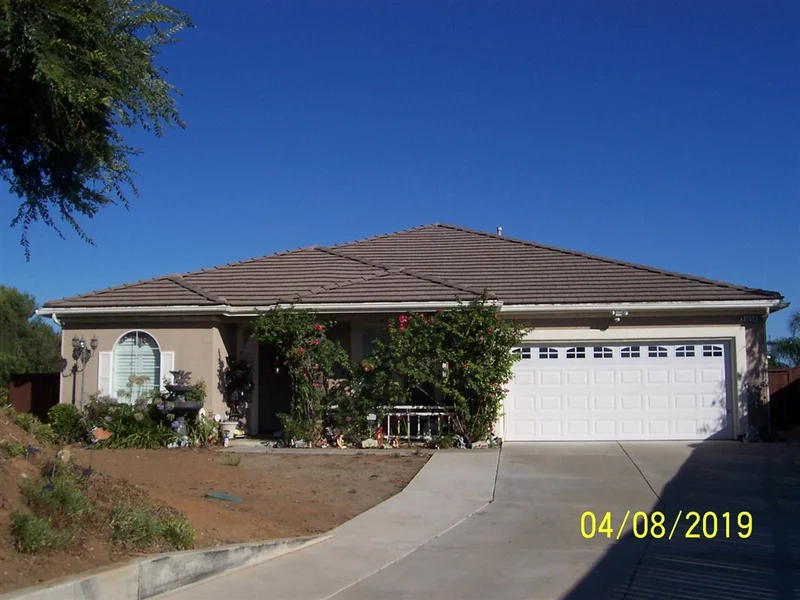 1134 Sunset Heights Rd, Escondido, CA 92026