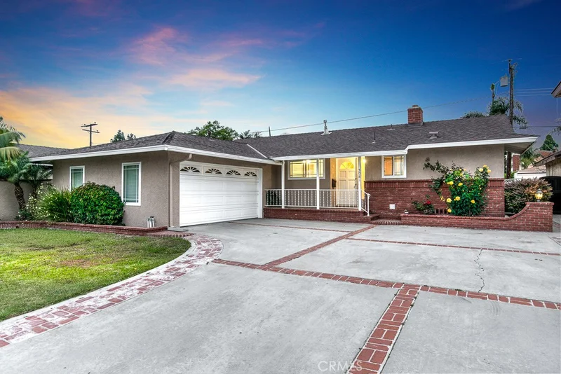 5081 Sparrow, Huntington Beach, CA 92649
