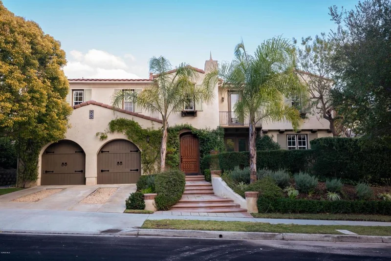 630 Conejo School, Thousand Oaks, CA 91362
