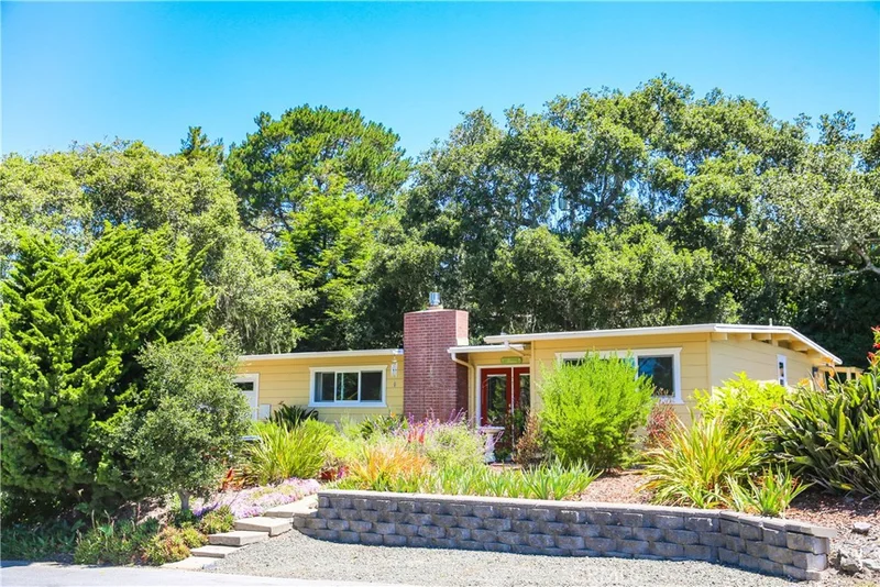 2566 Leona, Cambria, CA 93428