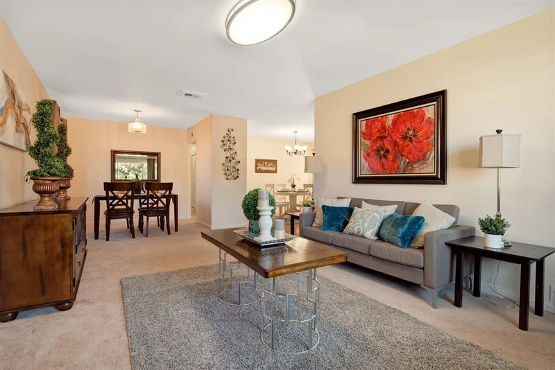 10117 Cedar Springs, Santee, CA 92071