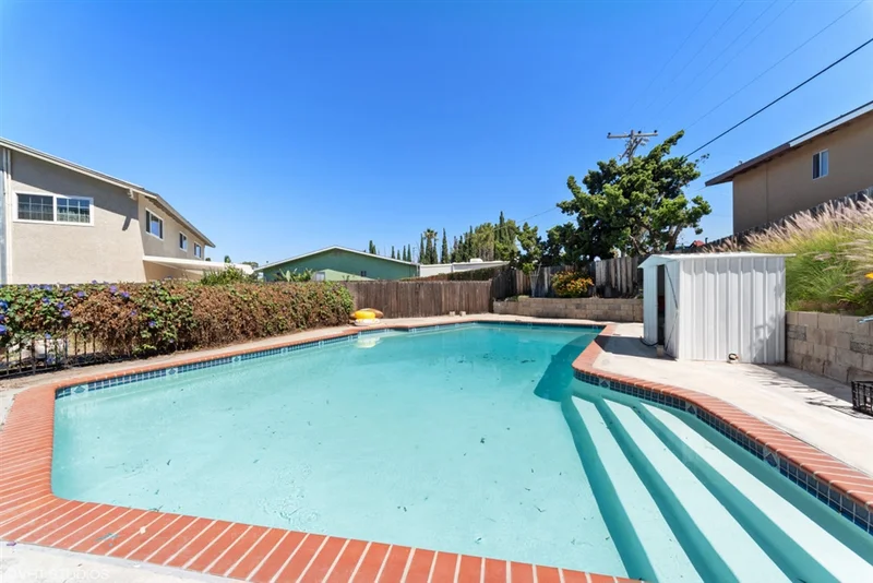 7960 Soper, La Mesa, CA 91942