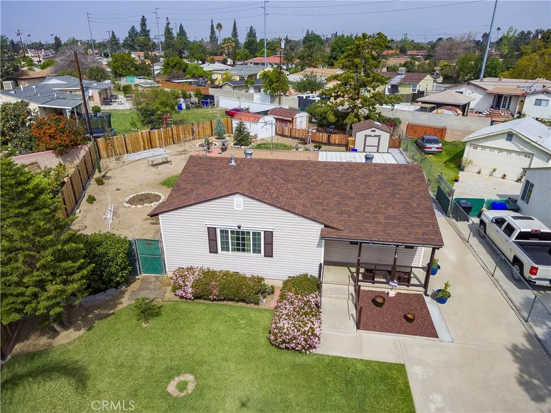 8940 Williams, Fontana, CA 92335