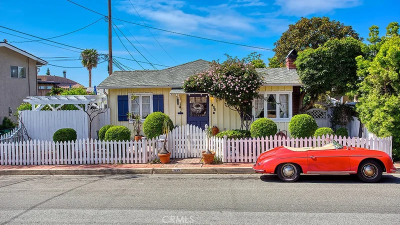 425 Monterey, Laguna Beach, CA 92651
