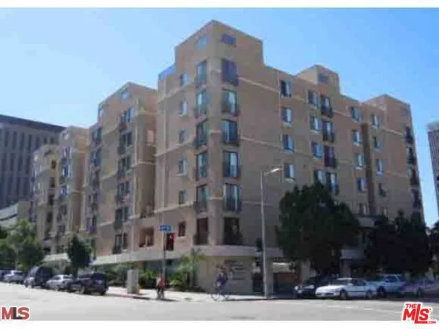 625 Berendo #407, Los Angeles, CA 90005
