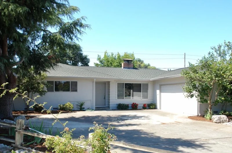 77 Dalma, Mountain View, CA 94041