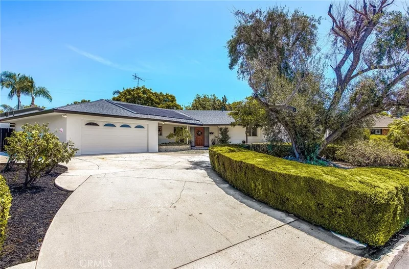 516 N Wedgewood Drive, Anaheim, CA 92801