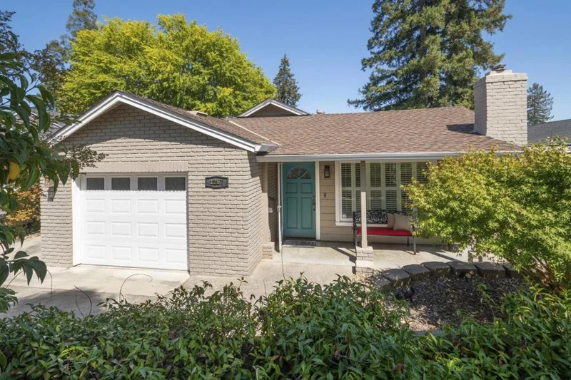 1257 Connecticut, Redwood City, CA 94061