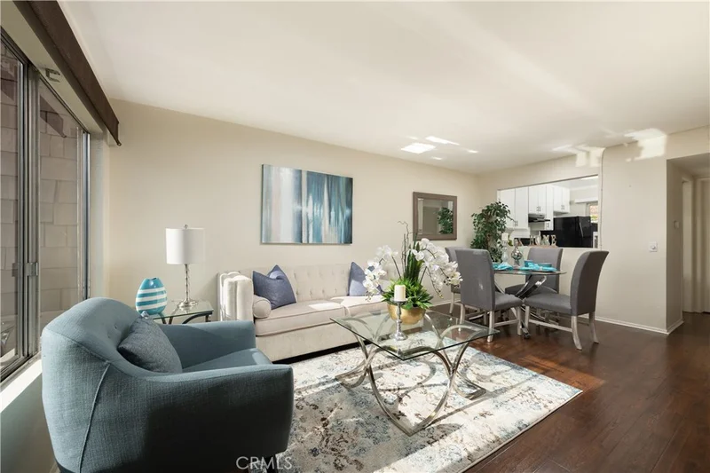 113 Oval #2, Irvine, CA 92604