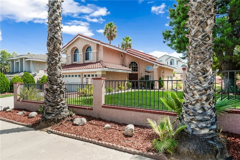 11688 Dellwood, Riverside, CA 92503