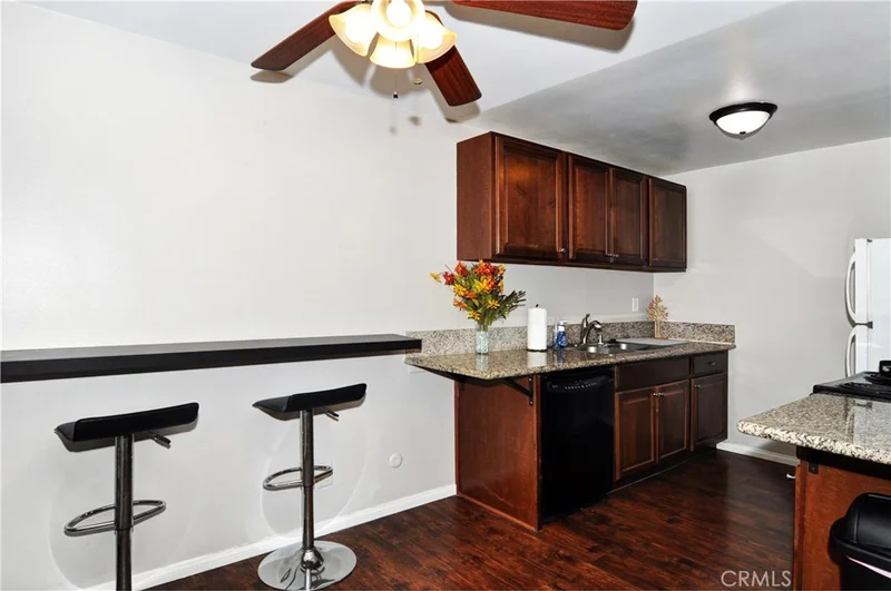 5535 Ackerfield #9, Long Beach, CA 90805