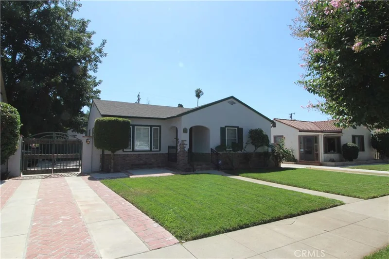 424 Chester, Pomona, CA 91768