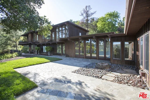2709 Benedict Canyon, Beverly Hills, CA 90210