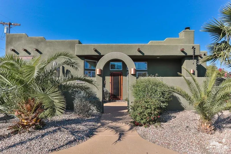 77580 Calle Hidalgo, La Quinta, CA 92253