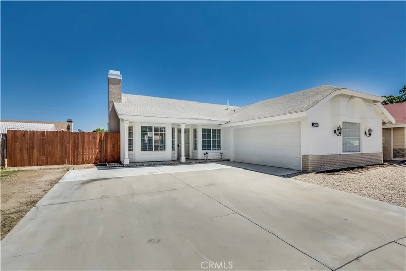 2535 Azra, Perris, CA 92571