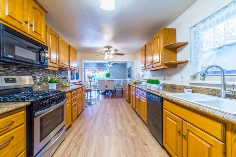 1898 Rosswood, San Jose, CA 95124