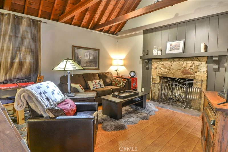 544 Arrowhead Villas, Lake Arrowhead, CA 92352