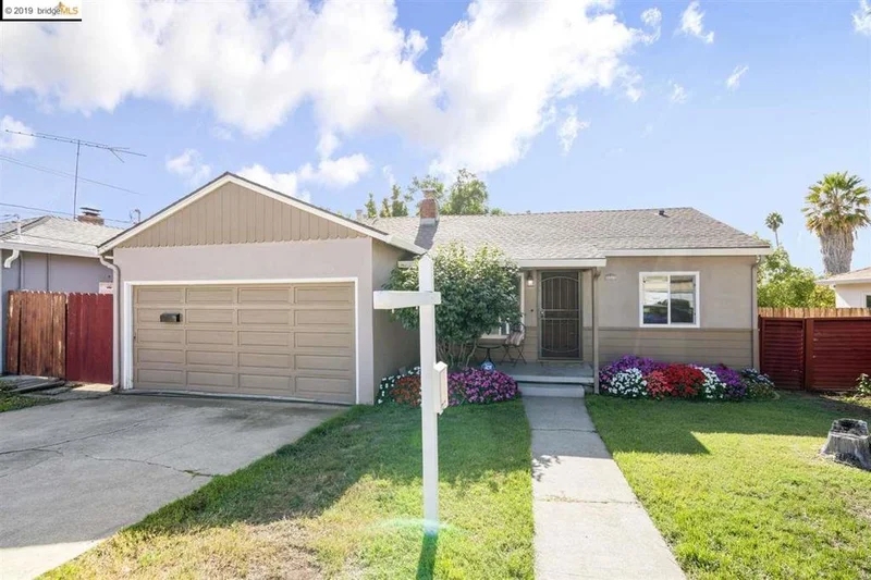 25793 Bryn Mawr Ave, Hayward, CA 94542
