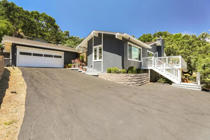 2940 Holiday, Morgan Hill, CA 95037