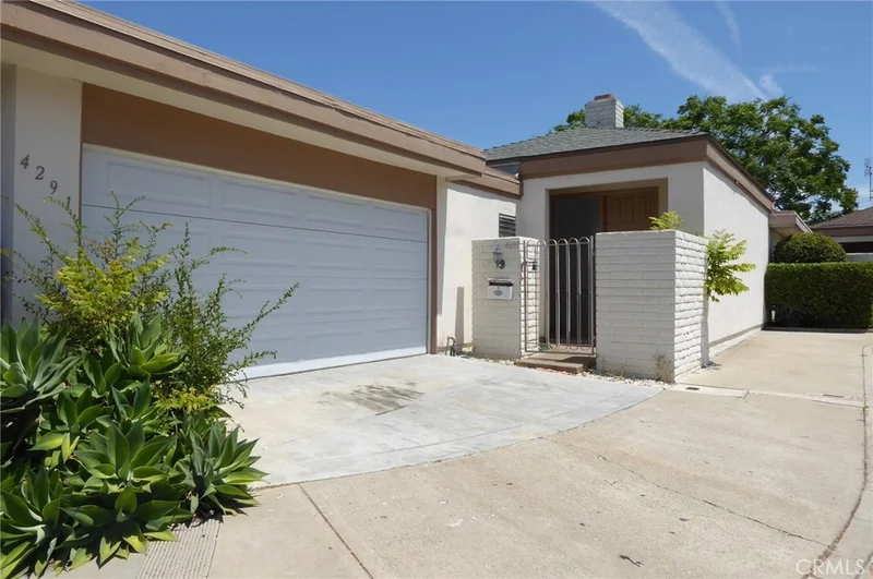 4291 Sandburg, Irvine, CA 92612