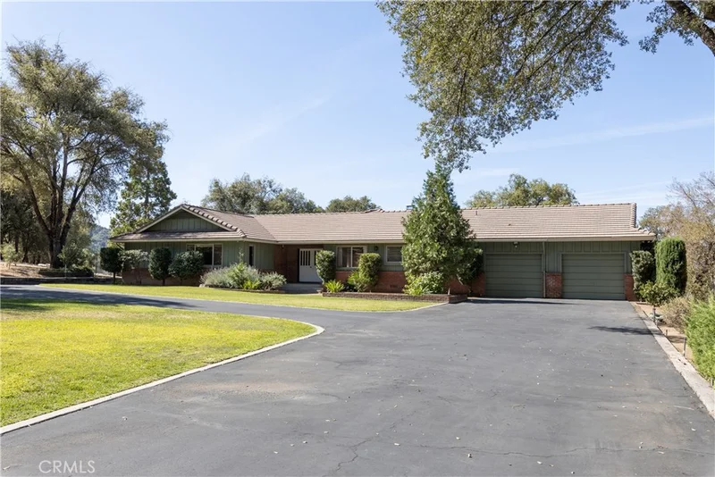 5565 Parker, Mariposa, CA 95338