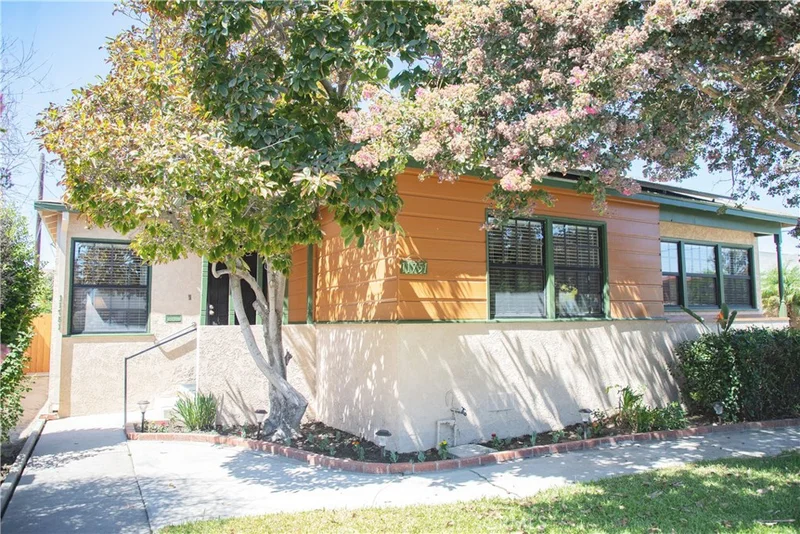 11751 Gurley, Downey, CA 90241